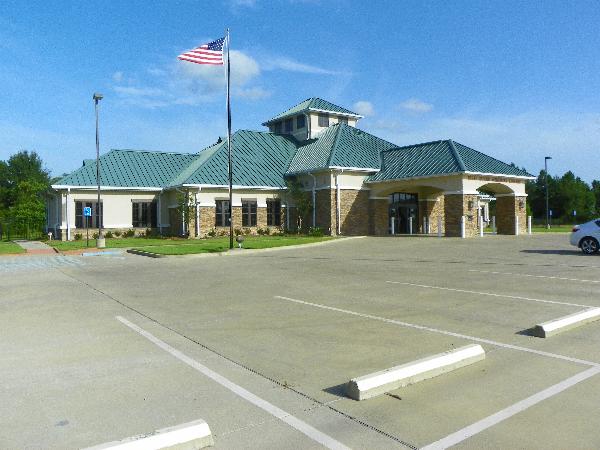 Front of Ollie Burns Memorial Branch Library